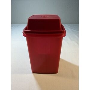 Tupperware 1330-9 Pick-A-Deli Pickle Keeper 3pc Container Red